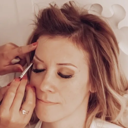 Hochzeitsfotograf beim Getting Ready
