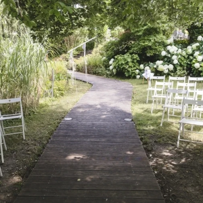 Außenaufnahme von Landgasthaus zur Krone in Gaaden abgelichtet durch Fotograf Wedding Paradise aus Niederösterreich
