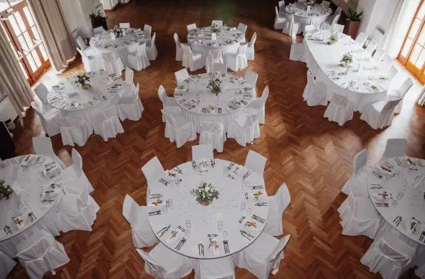 Vogelperspektive von Festsaal der Römerhalle Mautern an der Donau erfasst von Fotograf aus Niederösterreich