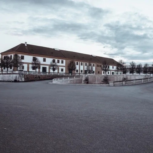 Hochzeitslocation Schloss Hof in Engelhartsstetten Außenaufnahme durch Fotograf aus Niederösterreich