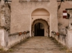 Außenaufnahme Torbogen von Schloss Ottenstein