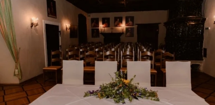 Indoor-Trauuung auf Schloss Ottenstein in Rastfeld